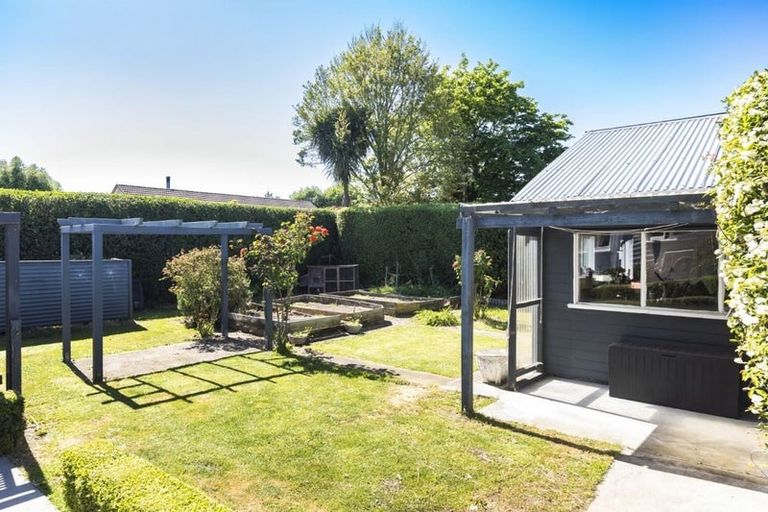 Photo of property in 57 Halswell Road, Hillmorton, Christchurch, 8025