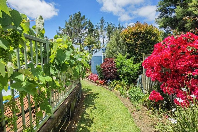 Photo of property in 94 Mccaughan Road, Kerikeri, 0294
