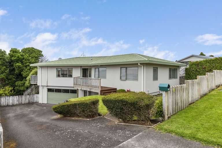 Photo of property in 173 Govett Avenue, Frankleigh Park, New Plymouth, 4310