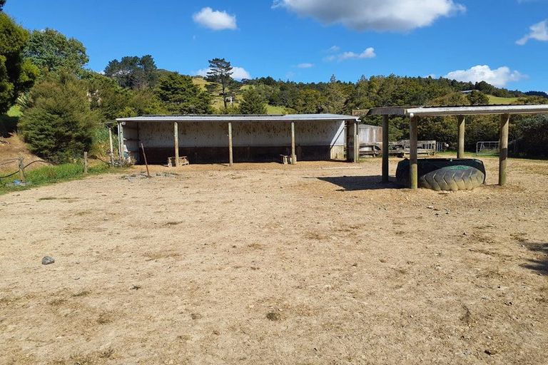 Photo of property in 558 Helmsdale Road, Waipu, 0582