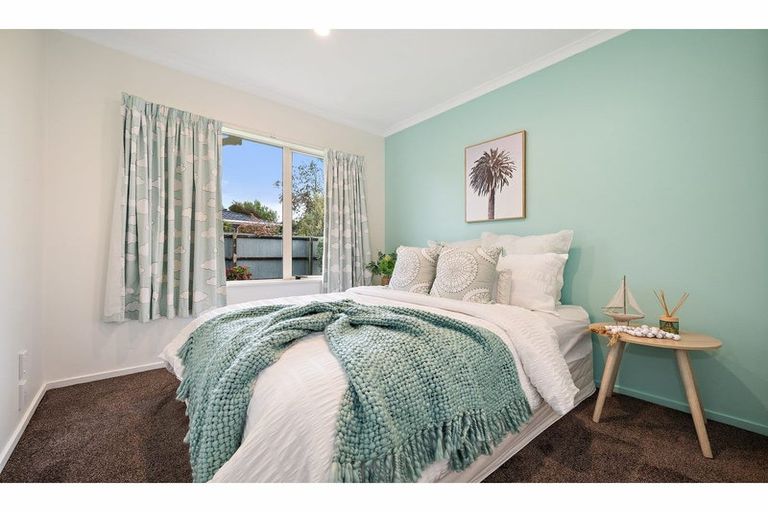 Photo of property in 41 Gladstone Road, Woodend, 7610