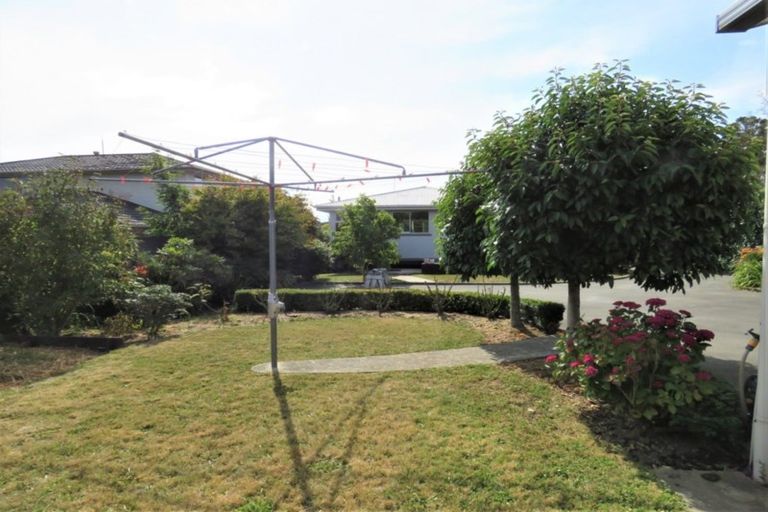 Photo of property in 16 Arthur Street, Holmes Hill, Oamaru, 9401