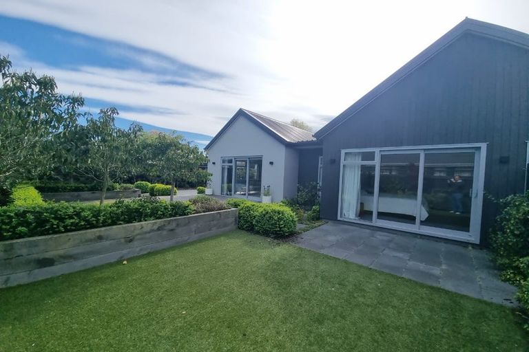 Photo of property in 38 Jeffreys Road, Fendalton, Christchurch, 8052