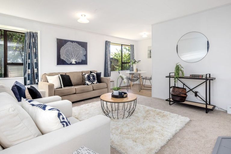 Photo of property in 20 Linwood Drive, Paraparaumu, 5032