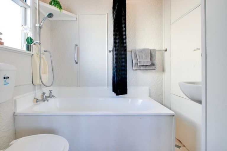 Photo of property in 607 Jervois Street, Mayfair, Hastings, 4122