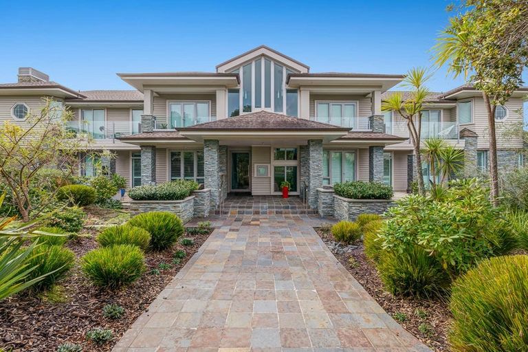 Photo of property in 5 Little Compton Mews, Snells Beach, 0920