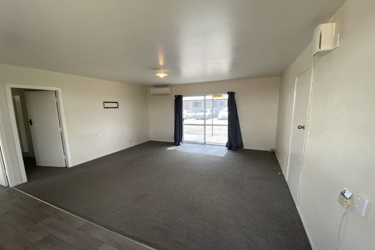 Photo of property in 1/81 Linton Street, West End, Palmerston North, 4410