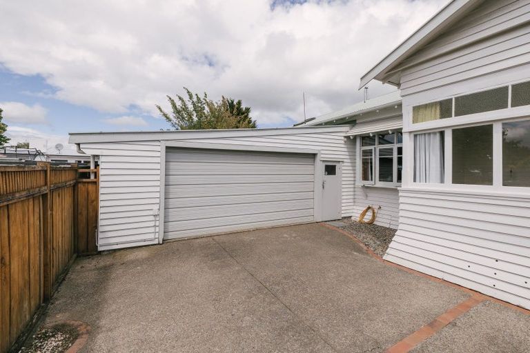 Photo of property in 168 College Street, Awapuni, Palmerston North, 4412