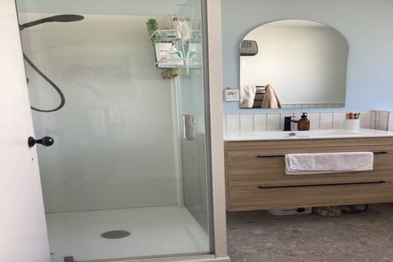 Photo of property in 2/153b Strickland Street, Spreydon, Christchurch, 8024