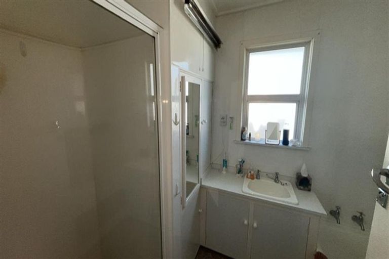 Photo of property in 21 Tainui Street, Welbourn, New Plymouth, 4312