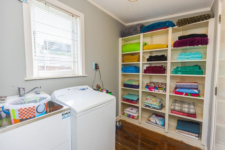 Photo of property in 4 Willis Street, Marton, 4710