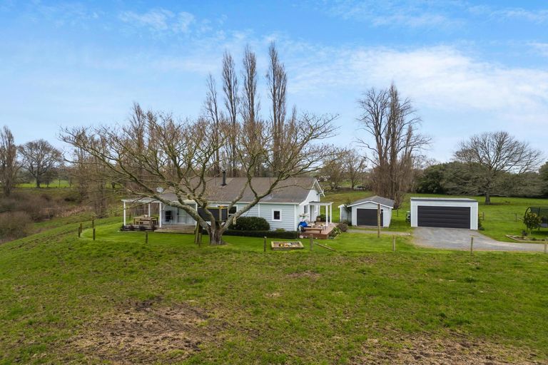 Photo of property in 332 Harwoods Road, Tapapa, Tirau, 3485