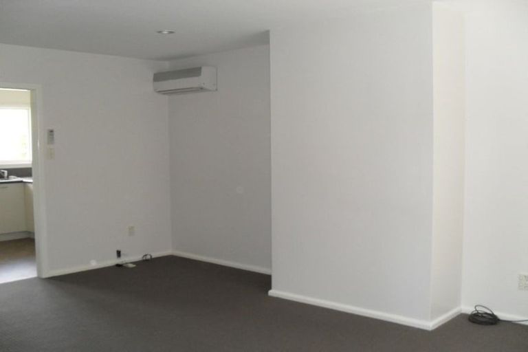 Photo of property in 3/19 Newbridge Place, Ilam, Christchurch, 8041