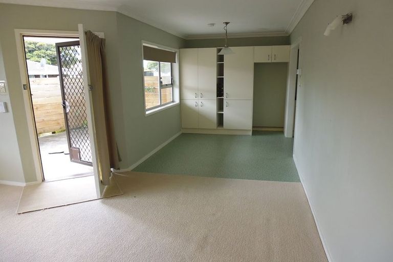 Photo of property in 2/105a Wallace Road, Papatoetoe, Auckland, 2025