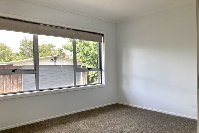 Photo of property in 395 Main Road, Huapai, Kumeu, 0810