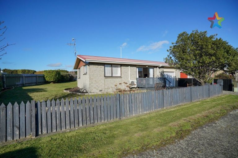 Photo of property in 107 Mavora Crescent, Heidelberg, Invercargill, 9812