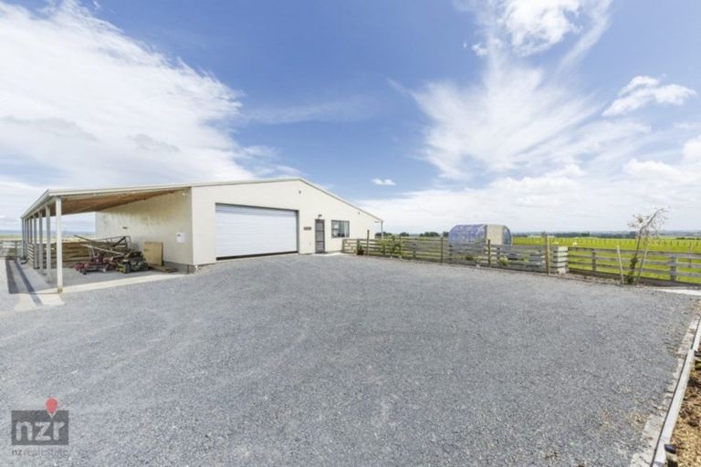 Photo of property in 1107 Taonui Road, Colyton, Feilding, 4775