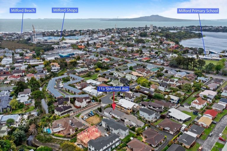 Photo of property in 1/11 Stratford Avenue, Milford, Auckland, 0620