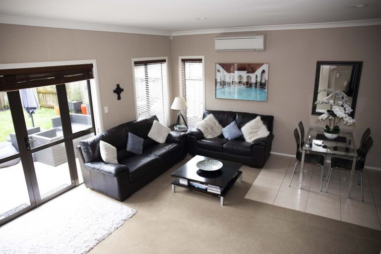 Photo of property in 68 Huntington Drive, Huntington Park, Auckland, 2013