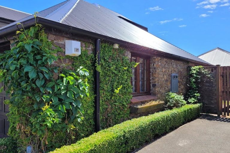 Photo of property in 8 Point Road, Monaco, Nelson, 7011