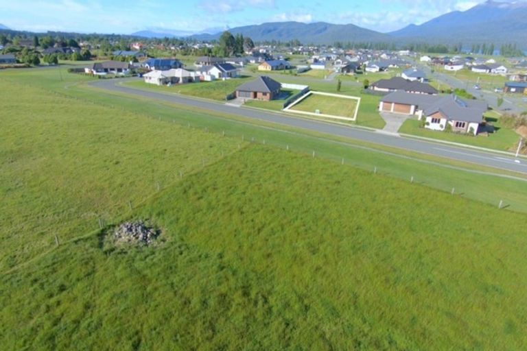 Photo of property in 11 South Arm Drive, Te Anau, 9600