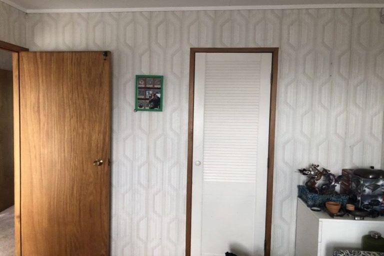 Photo of property in 5 Struan Place, Highland Park, Auckland, 2010