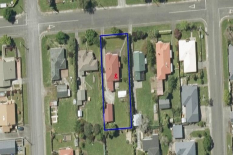 Photo of property in 39 Home Street, Winton, 9720