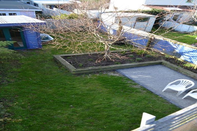 Photo of property in 29 Queen Street, Mount Victoria, Wellington, 6011