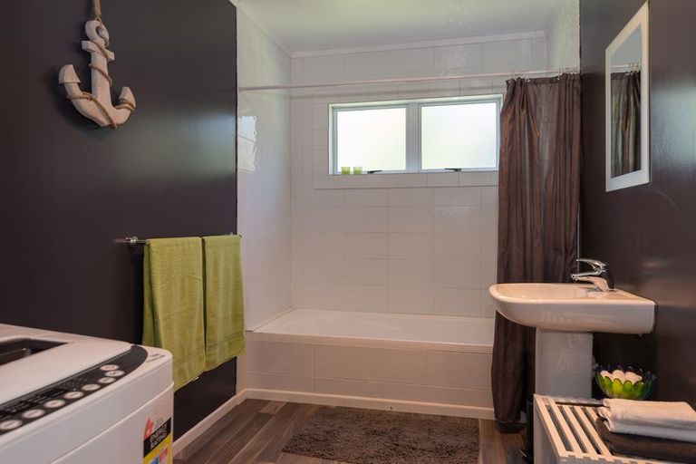 Photo of property in 22 Mount View Drive, Mangakakahi, Rotorua, 3015