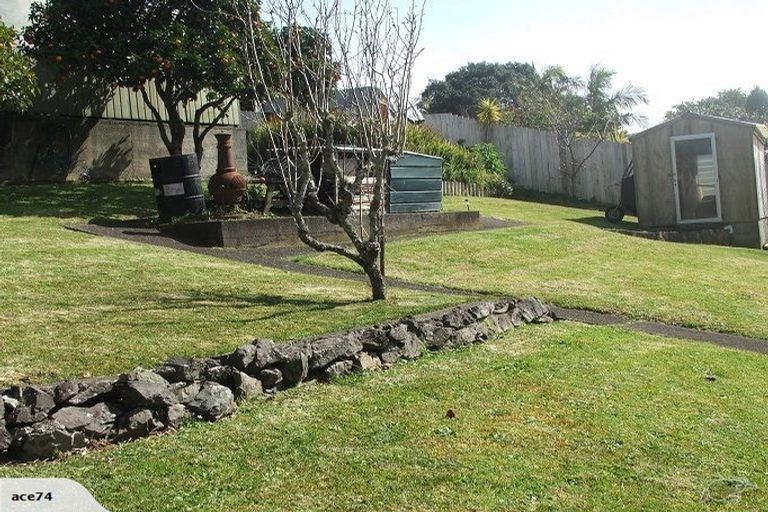 Photo of property in 55 Ogle Crescent, Te Kamo, Whangarei, 0112