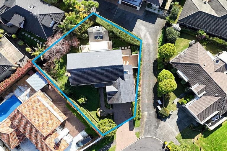 Photo of property in 12 Fairfield Lane, East Tamaki Heights, Auckland, 2016