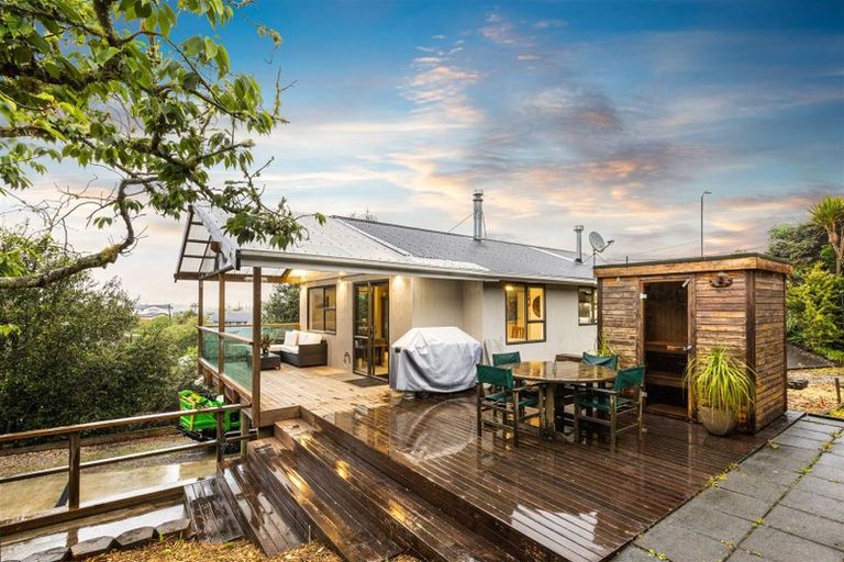 Photo of property in 43 Lonely Track Road, Fairview Heights, Auckland, 0632