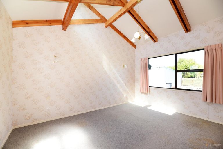 Photo of property in 20 Allan Street, Waimate, 7924