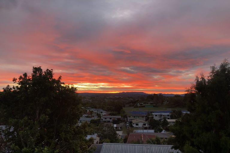 Photo of property in 18 Pelorus Street, Welcome Bay, Tauranga, 3112