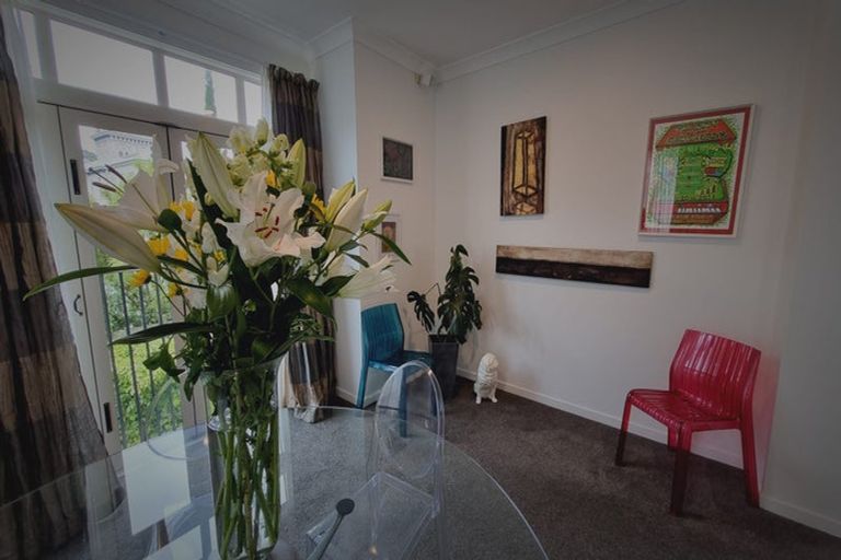 Photo of property in 35b Hobson Crescent, Thorndon, Wellington, 6011