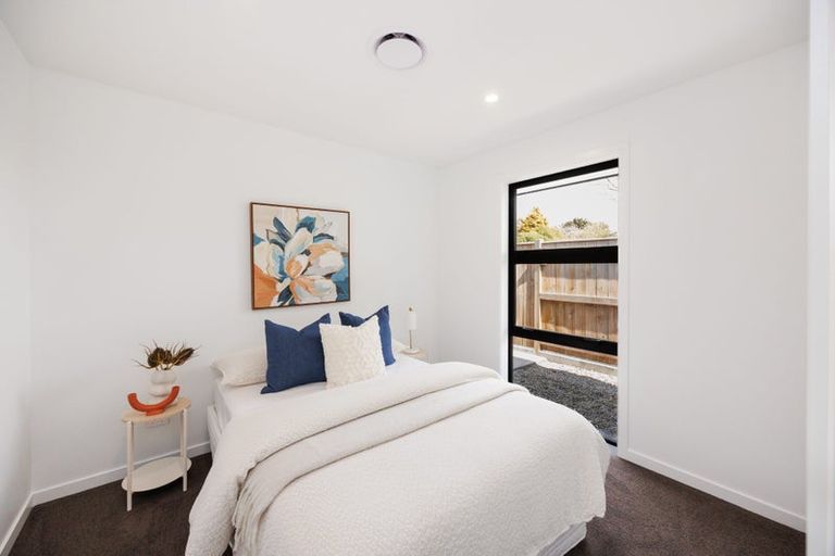 Photo of property in 2 Albert Street, Palmerston North, 4414