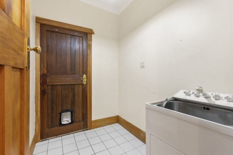 Photo of property in 13 Norton Park Avenue, Fairfield, Lower Hutt, 5011