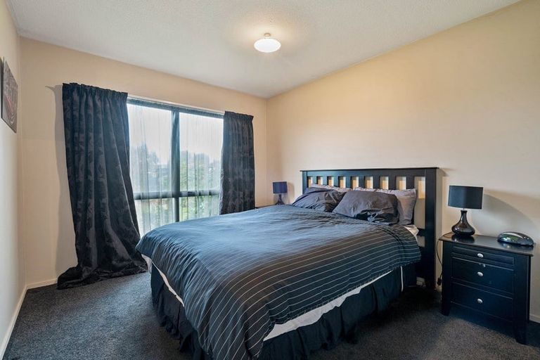 Photo of property in 1/137 Gilberthorpes Road, Hei Hei, Christchurch, 8042