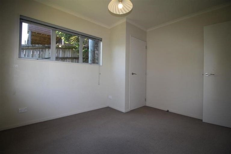 Photo of property in 134f Rangatira Road, Beach Haven, Auckland, 0626