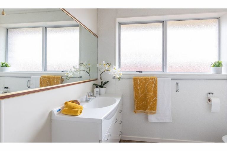 Photo of property in 72a White Street, Rangiora, 7400