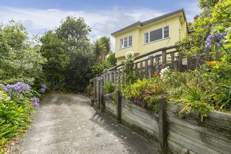 Photo of property in 5 Harland Street, Brooklyn, Wellington, 6021