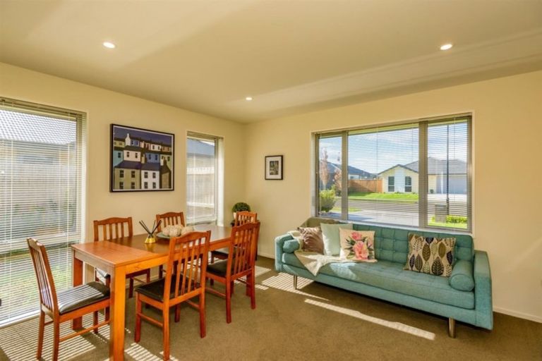 Photo of property in 94 Bradwell Crescent, Halswell, Christchurch, 8025