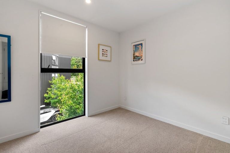 Photo of property in 35 Rua Kai Way, Brooklyn, Wellington, 6021