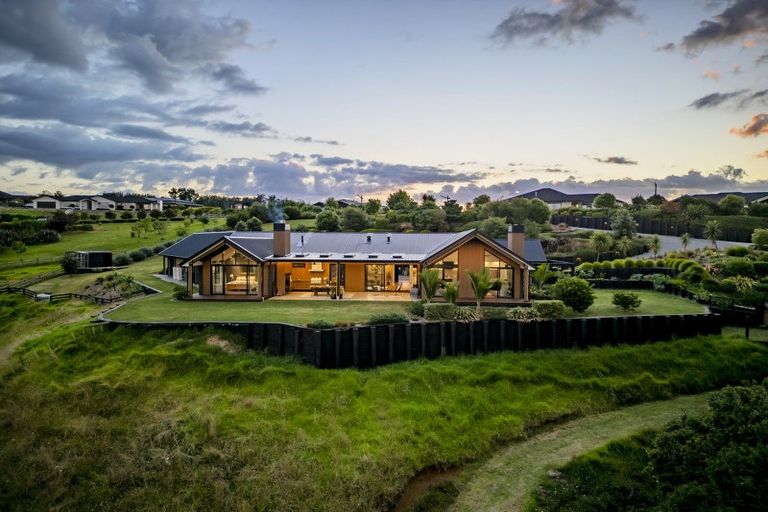 Photo of property in 19 William Andrew Road, Pukekohe, 2120