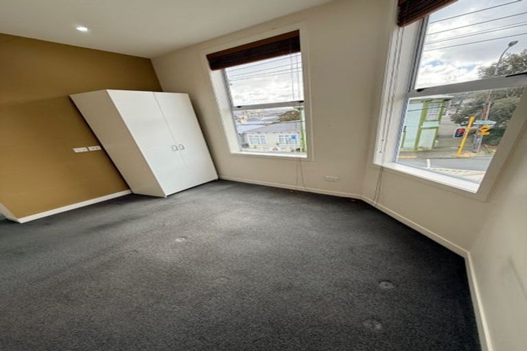 Photo of property in 106 Constable Street, Newtown, Wellington, 6021