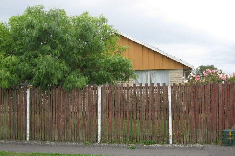 Photo of property in 14 Salmond Street, Hoon Hay, Christchurch, 8025