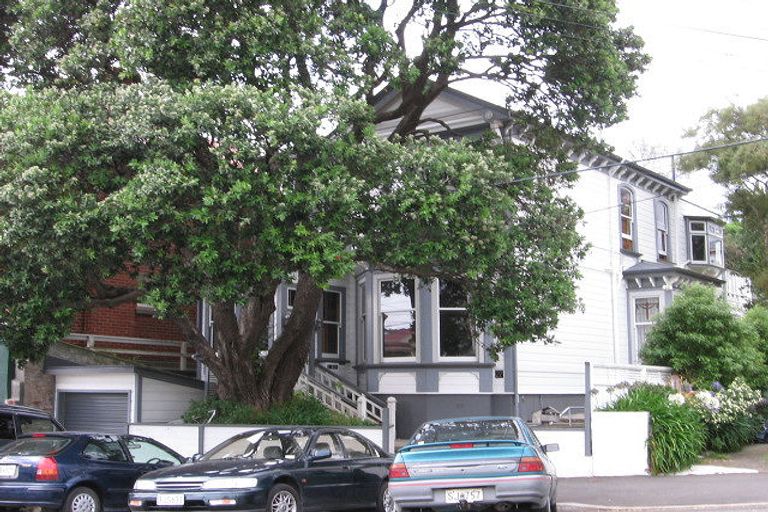 Photo of property in 27 Colombo Street, Newtown, Wellington, 6021