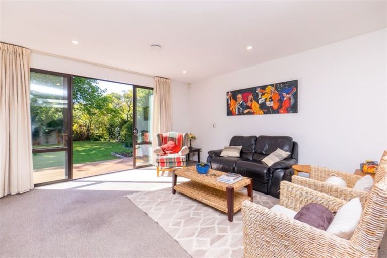 Photo of property in 50 Waiwetu Street, Fendalton, Christchurch, 8052