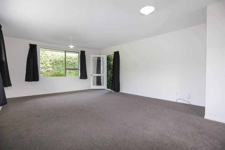 Photo of property in 1/17 Lloyd Street, Strowan, Christchurch, 8052