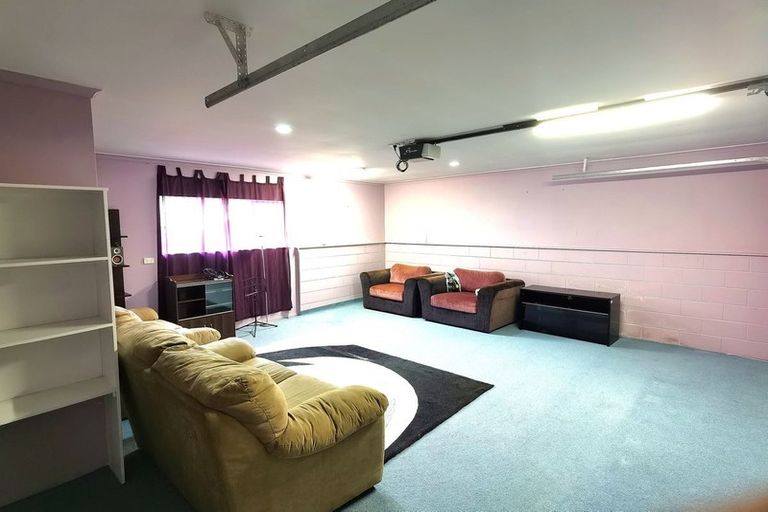 Photo of property in 123a Glendhu Road, Bayview, Auckland, 0629